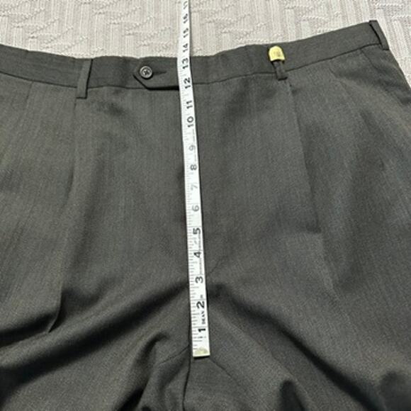 Burberry gray wool dress pants size 42R - Picture 7 of 8